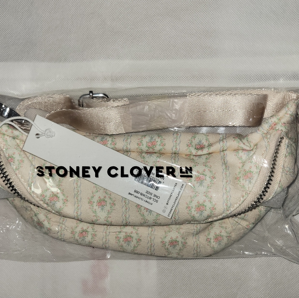 Stoney clover lane fanny pack rosette curtain call nwt - Picture 2 of 6